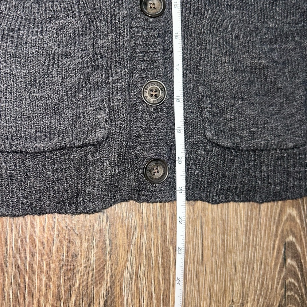 Vintage Abercrombie & Fitch Charcoal Cardigan - Picture 8 of 15